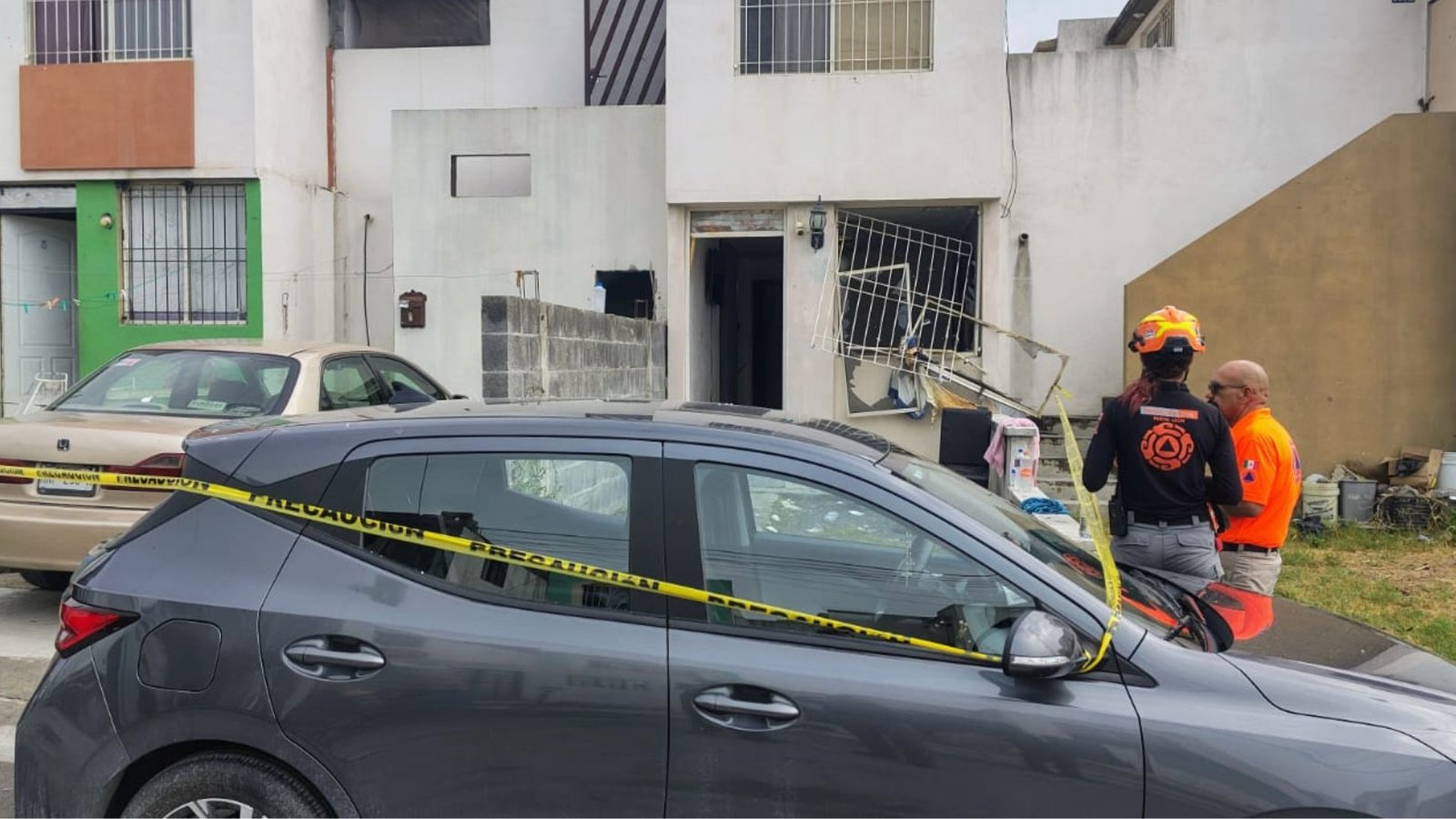 Explosión por fuga de gas deja dos hombres graves en Juárez, Nuevo León