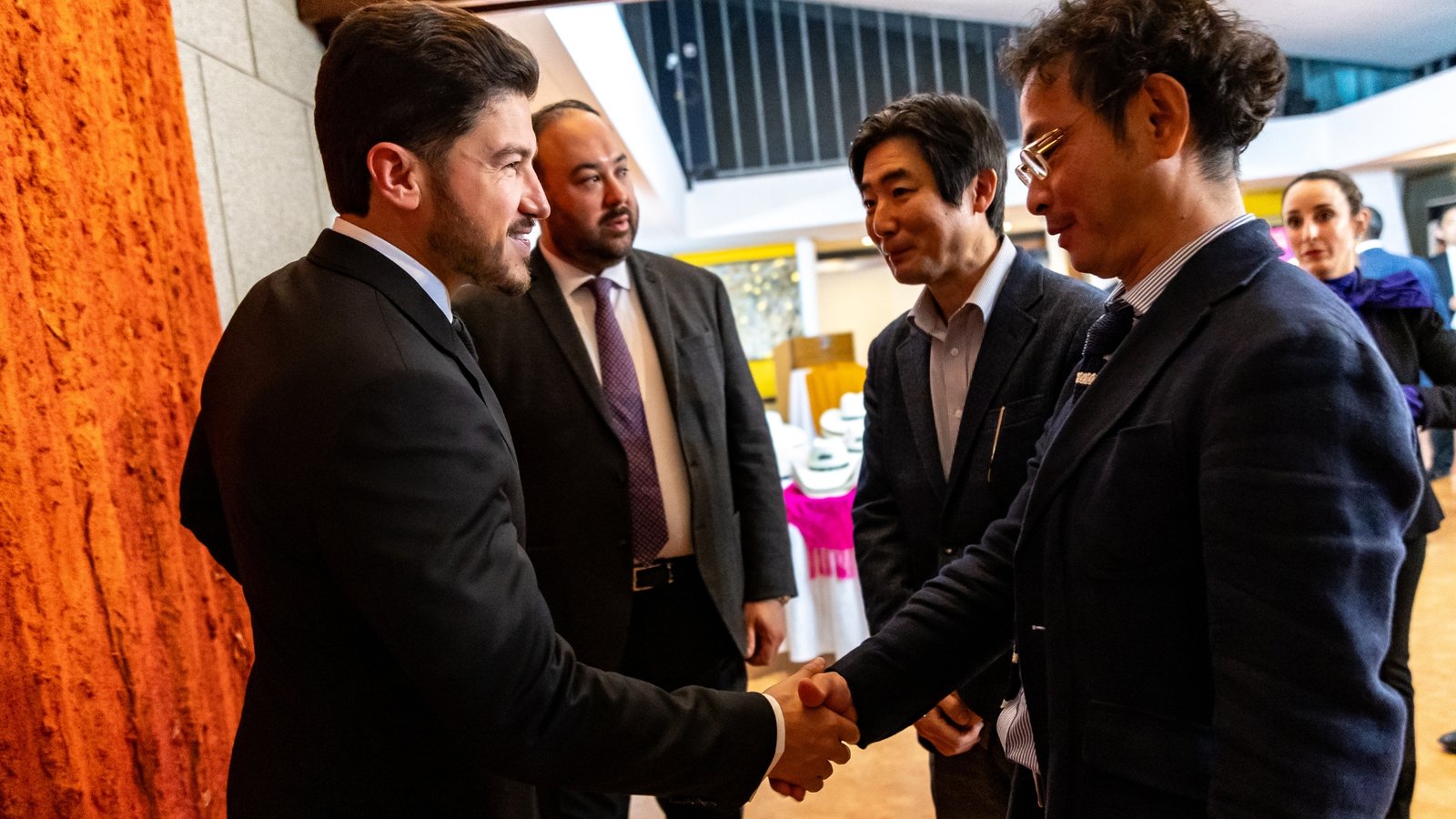 Samuel García impulsa inversión japonesa en NL