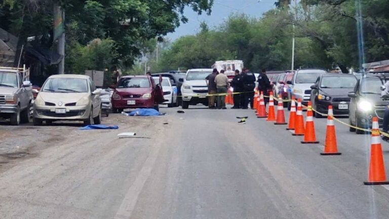 accidente tráiler Carretera Nacional Santiago Nuevo León atropello