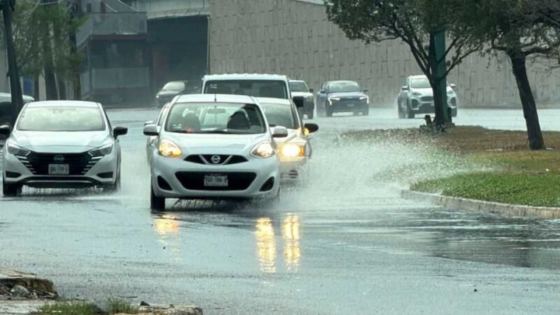 Granizada y tormenta sorprenden a Nuevo León