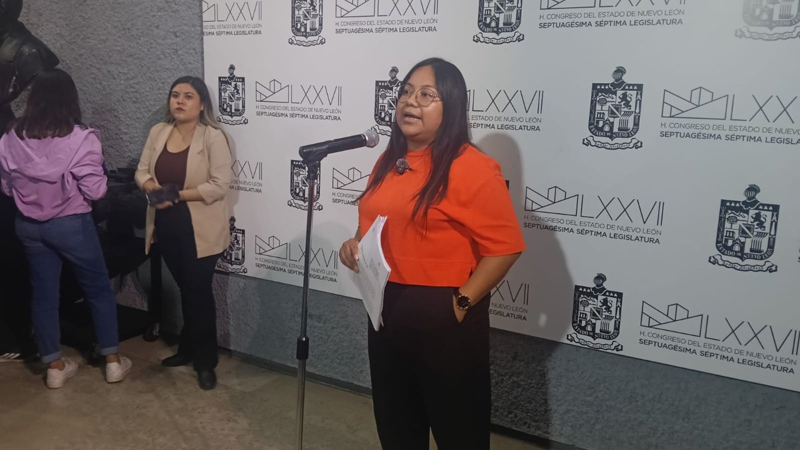 Proponen cárcel por extorsión de funcionarios en NL