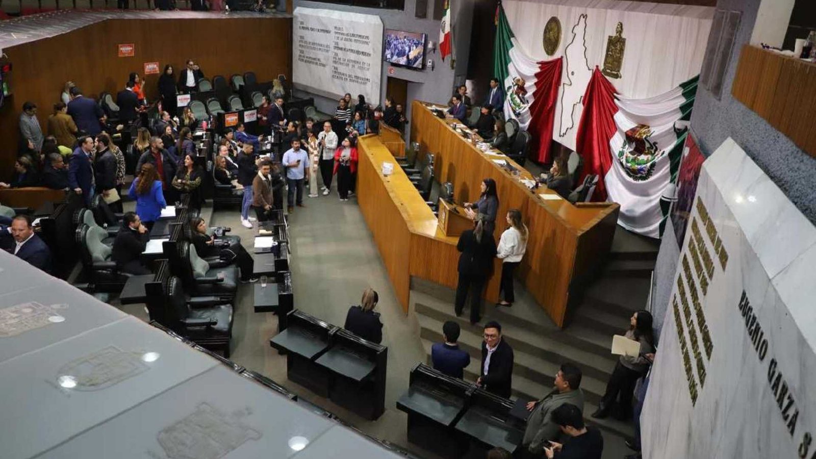 Congreso de NL aprueba reformas para ordenar sesiones y uso de tecnología