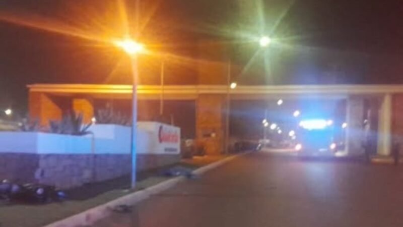 Fallece joven motociclista tras choque con camión en García
