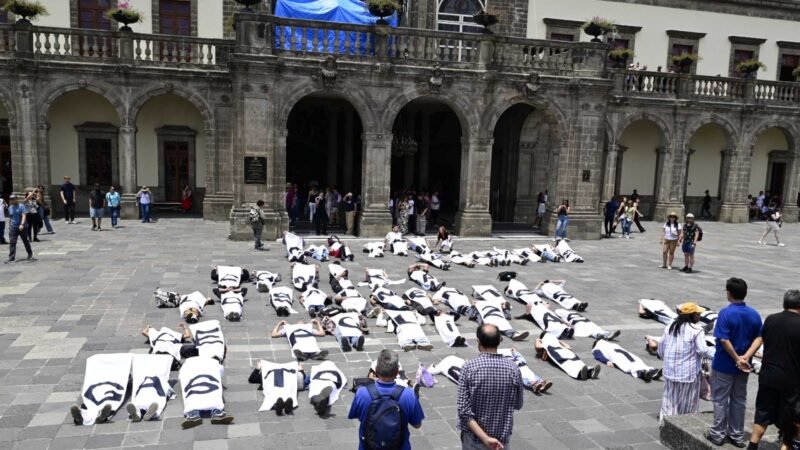 Protestan contra aseguradoras; piden intervención de Sheinbaum