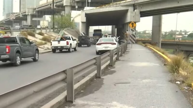 Hallan sin vida a hombre bajo puente en Monterrey