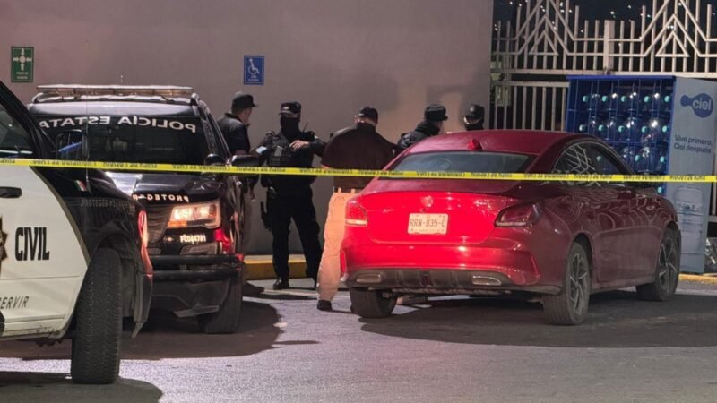 Asaltan y balean a taxista de app en Monterrey