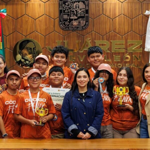 Juárez apoya a jóvenes rumbo a torneo internacional