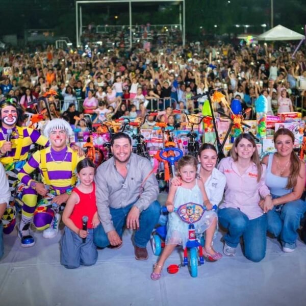 Más de 10 mil celebran el Día del Niño en Salinas Victoria