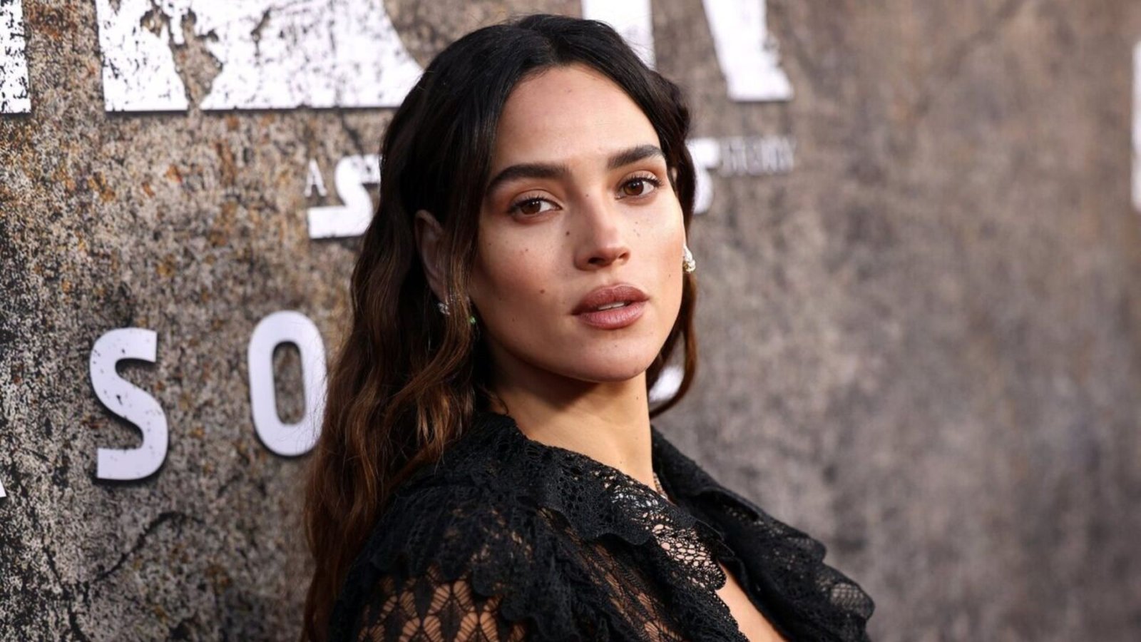 Adria Arjona será villana en nueva película de Superman del universo DC