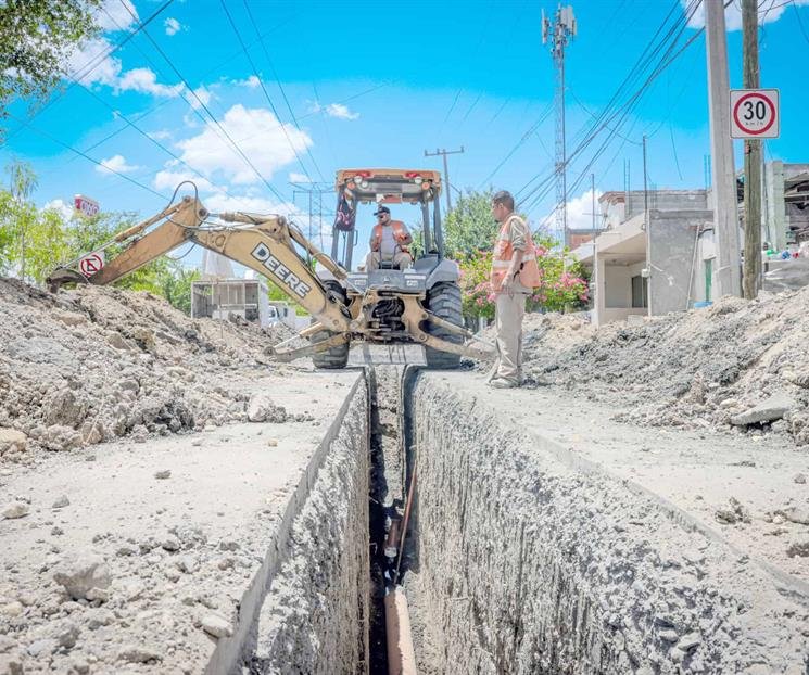 ayd-4-7e70b266-focus-0-0-745-622