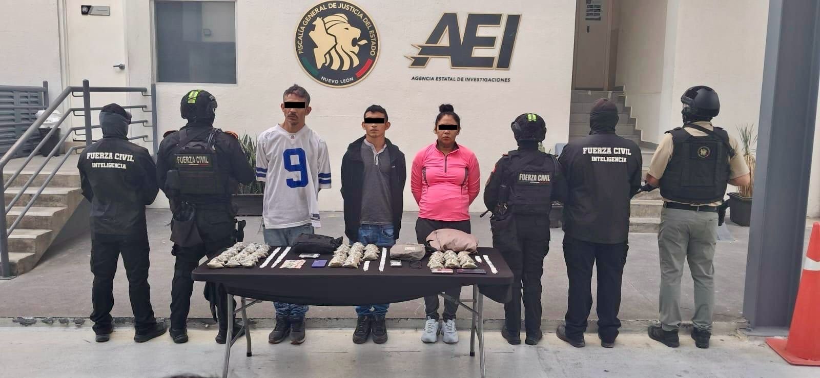 Caen tres presuntos delincuentes en Salinas Victoria