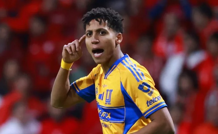 Ozziel Herrera en la mira del Feyenoord de Holanda