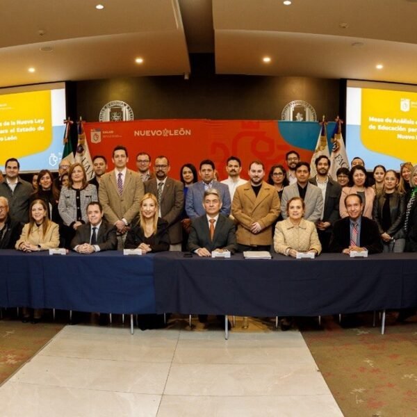 Alista Nuevo León Ley de Educación con enfoque en salud