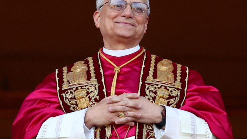 Papa León XIV responde a críticas de Donald Trump y reafirma su llamado a la paz