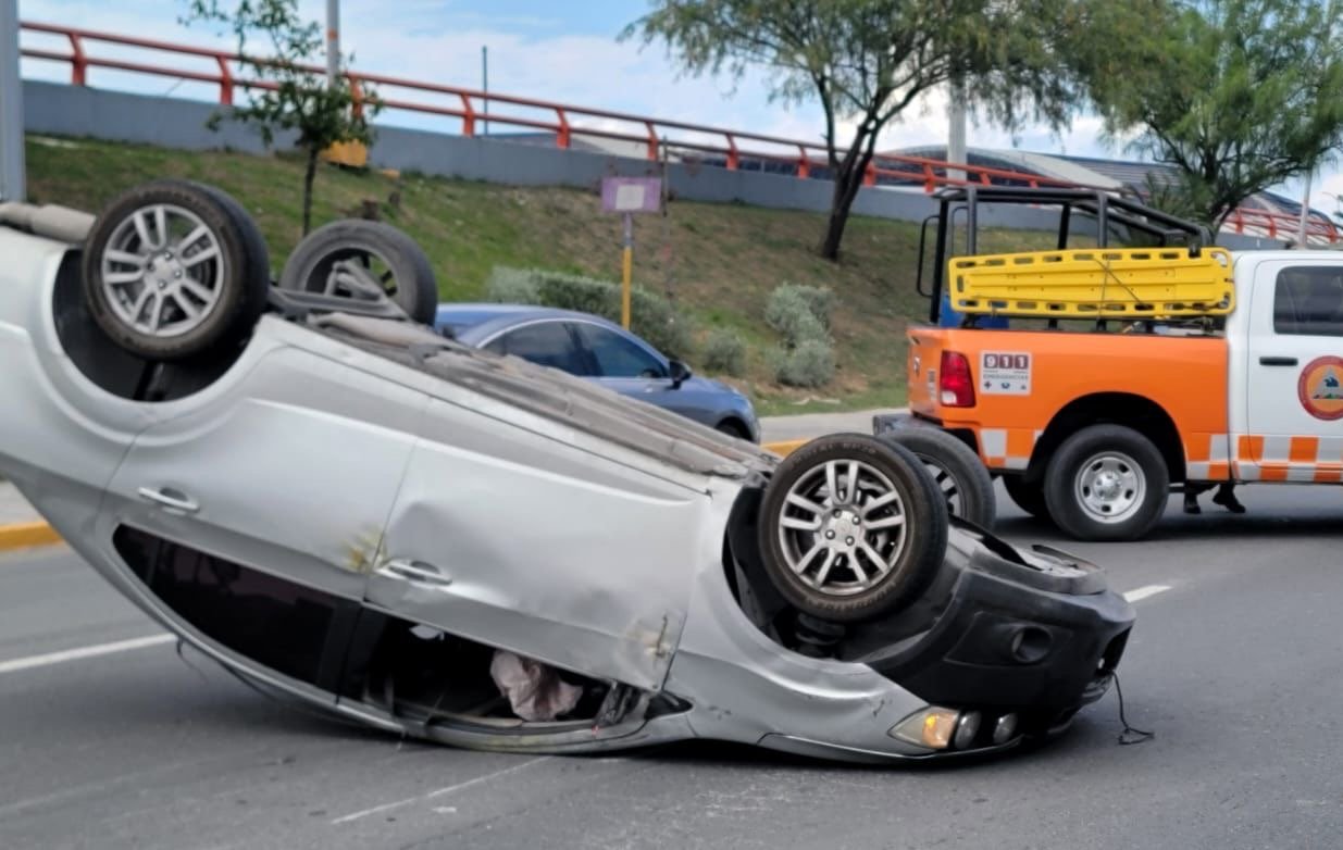 Volcadura deja siete lesionados en Guadalupe