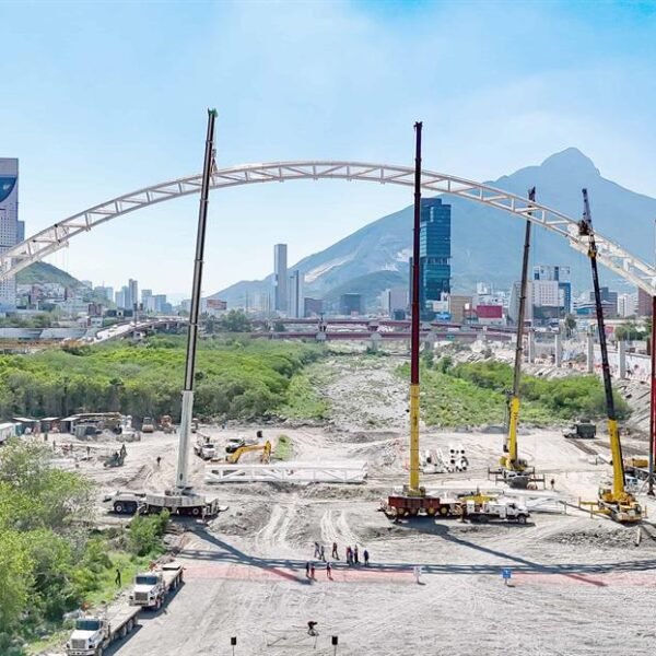Supervisa Samuel avance del Puente Nuevo para el Mundial