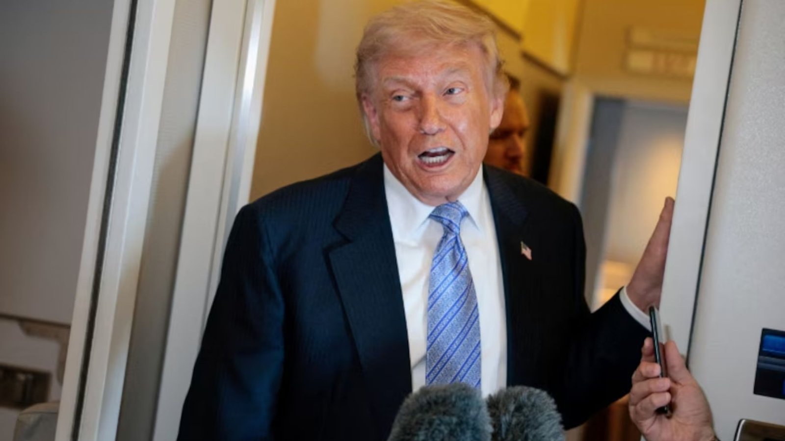 Trump suspende ataque contra Irán