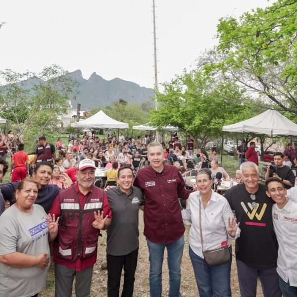 Waldo Fernández destaca reformas sociales en su segundo informe