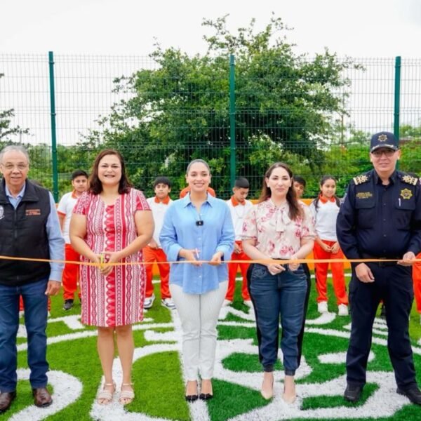 Mónica Oyervides arranca obras deportivas en Juárez