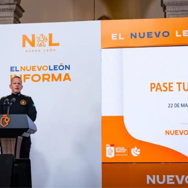 Nuevo León anuncia Pase Turístico para autos foráneos