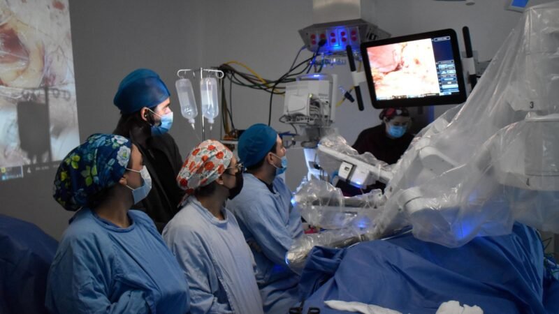 IMSS Nuevo León aumenta 40% sus cirugías en 2026