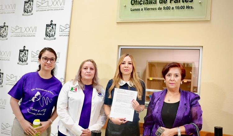 Impulsa Perla Villarreal atención médica para lupus