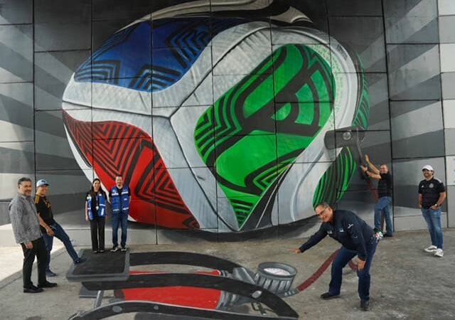 Inaugura San Nicolás mural 3D mundialista