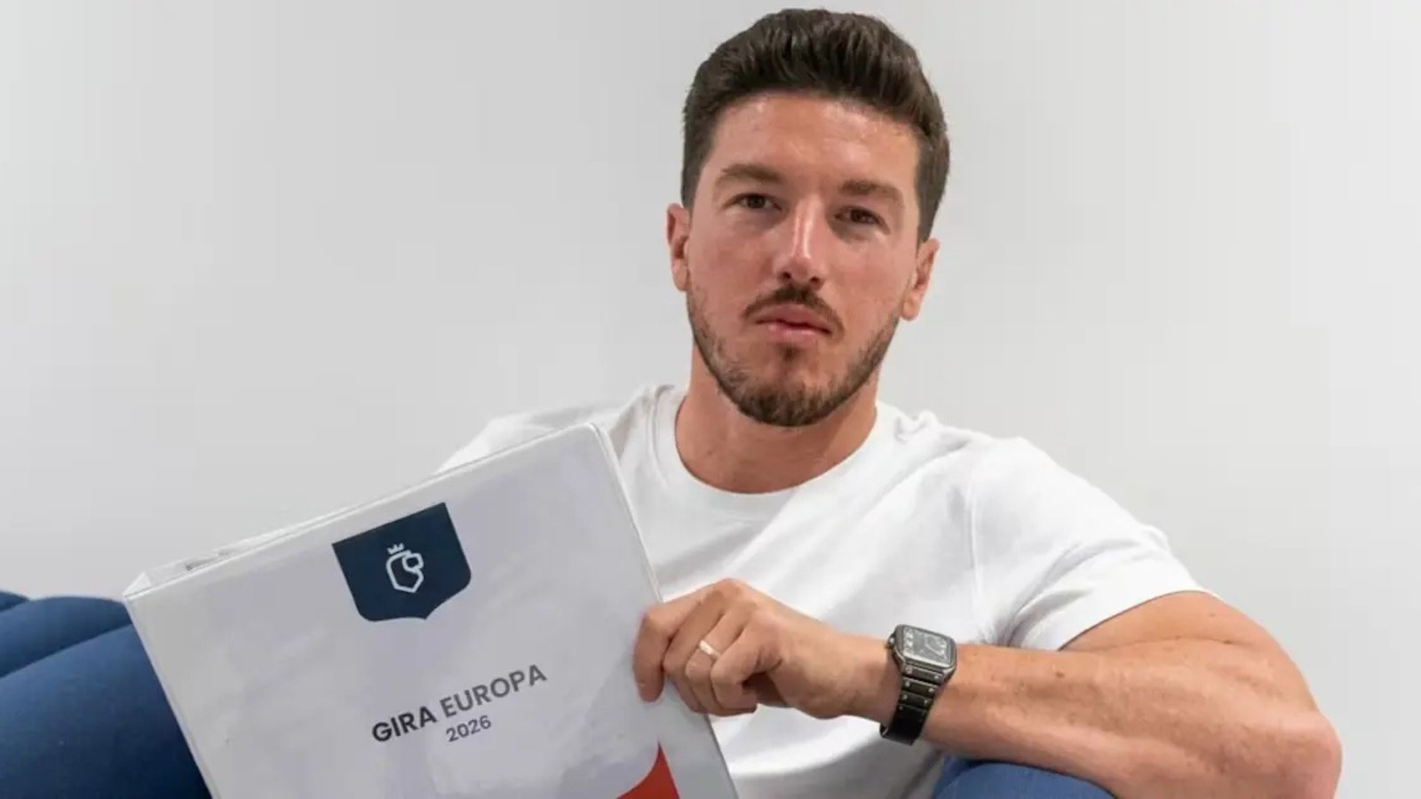 Samuel García inicia gira por Europa