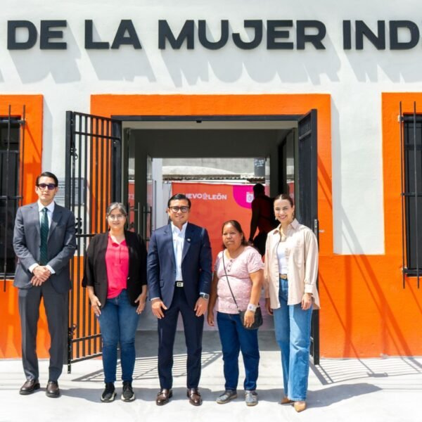 Supervisan avances de la Casa de la Mujer Indígena en Monterrey