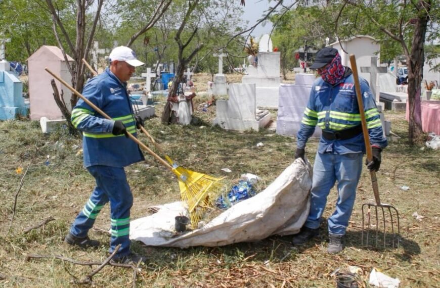 Monterrey activa operativo en panteones por Día de las Madres