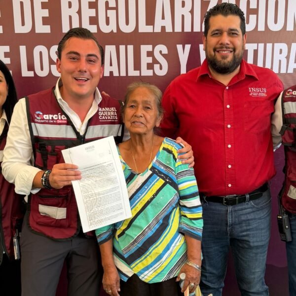 García regulariza 105 predios en ejidos