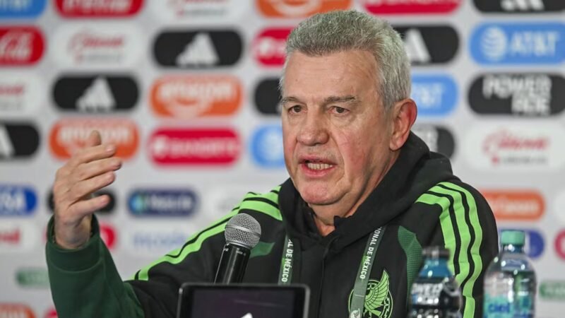 Aguirre lanza advertencia: quien no reporte, no irá al Mundial