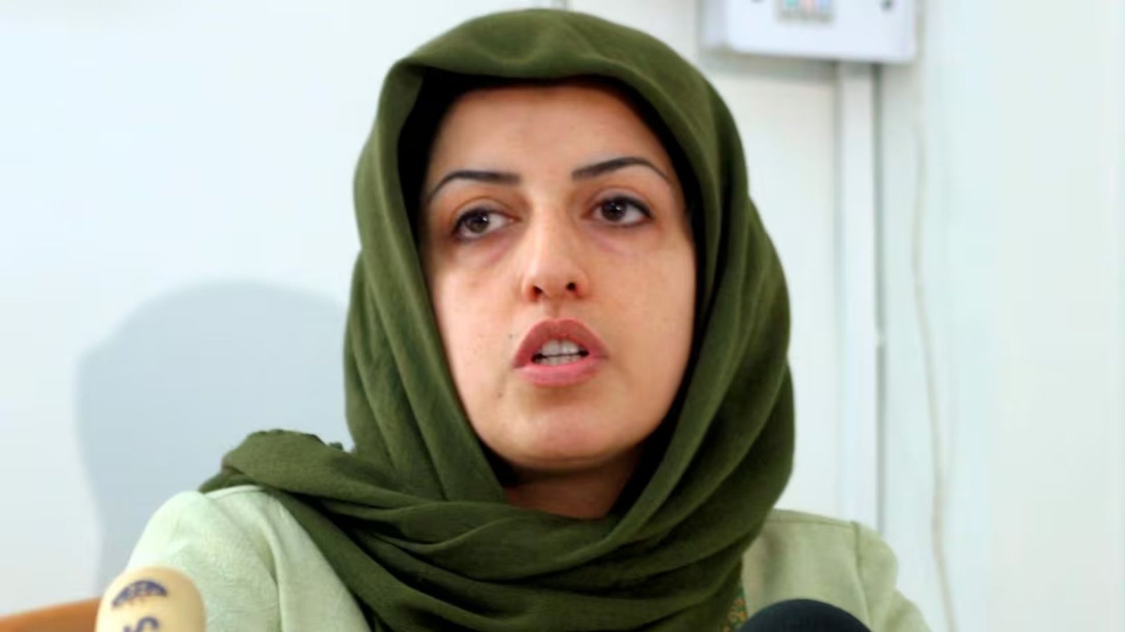 Narges Mohammadi, Nobel de la Paz, es hospitalizada en Irán
