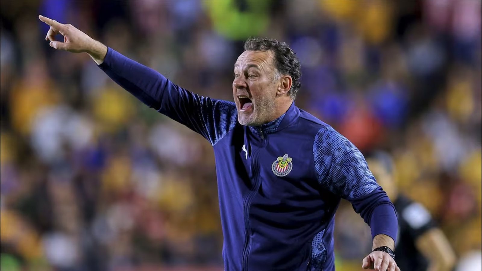 Milito descarta excusas tras caída de Chivas