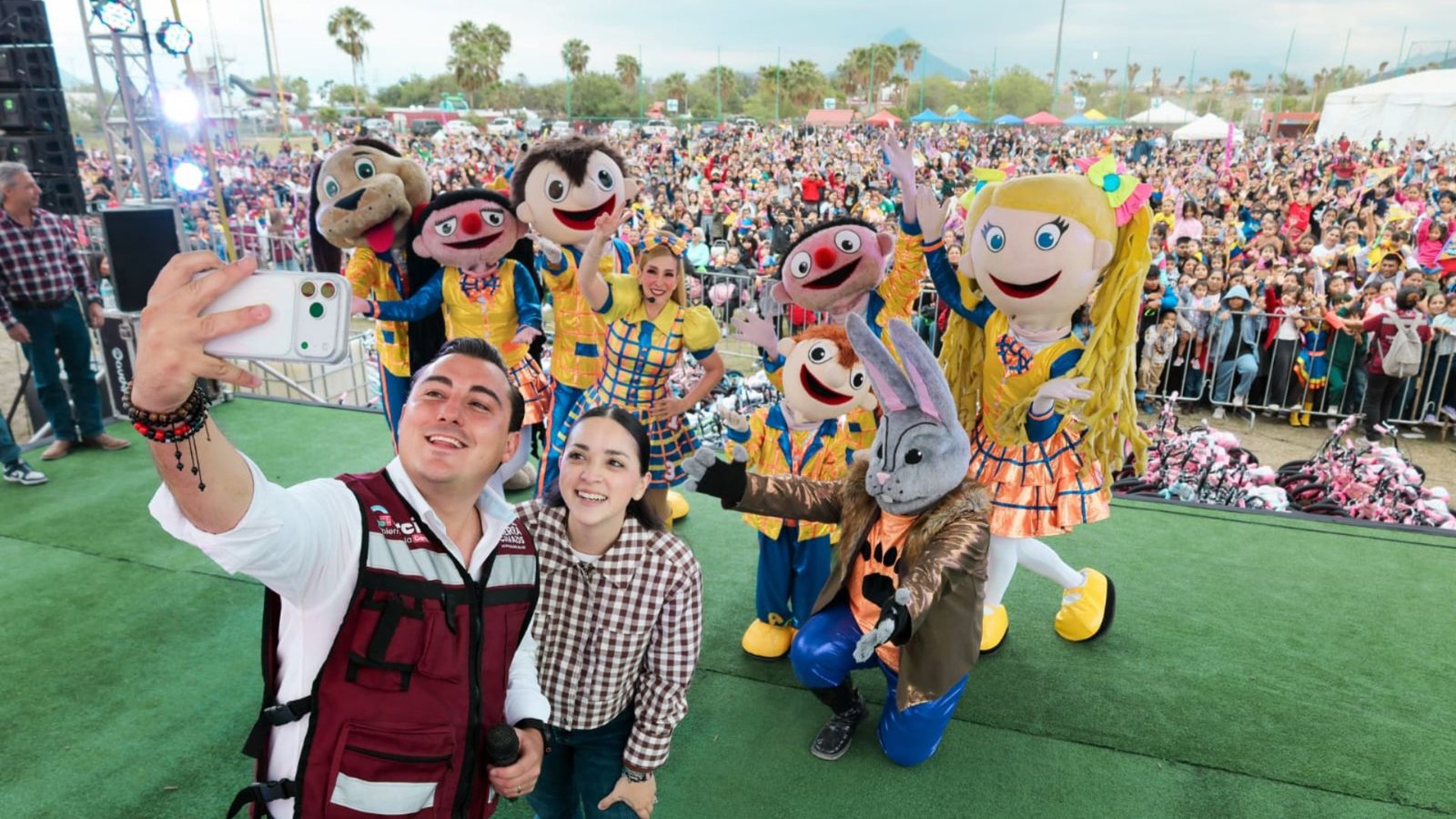 Más de 11 mil asisten al Festival de la Chiquillada en García