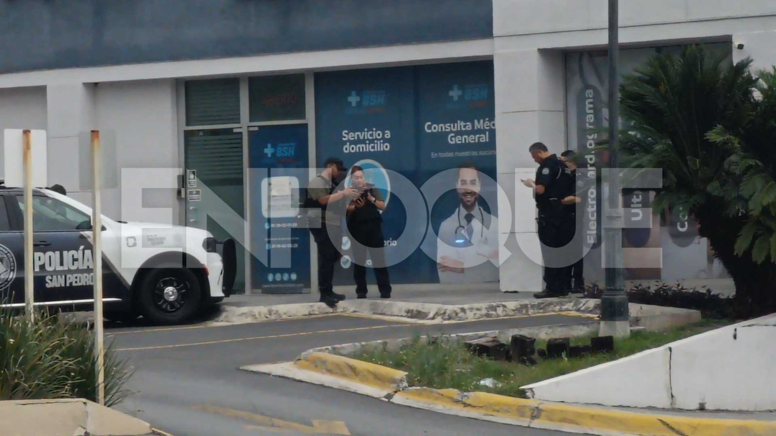 Roban 800 mil pesos tras cristalazo en San Pedro