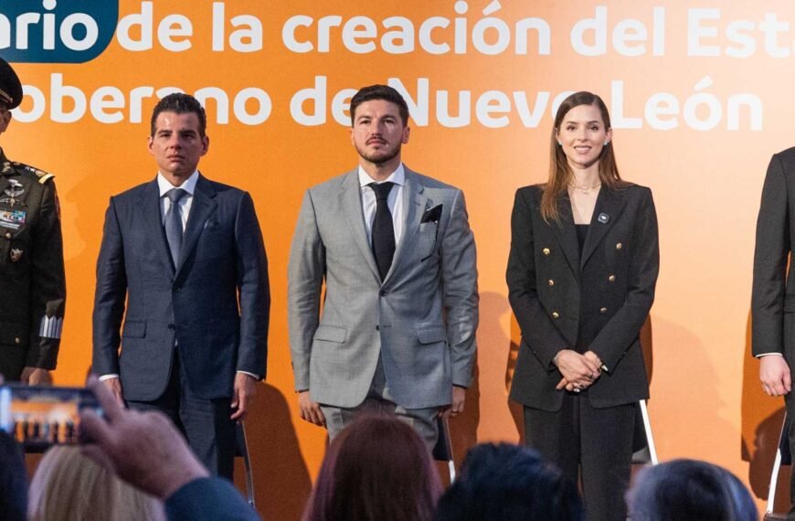 Llama Samuel a la unidad en aniversario de Nuevo León