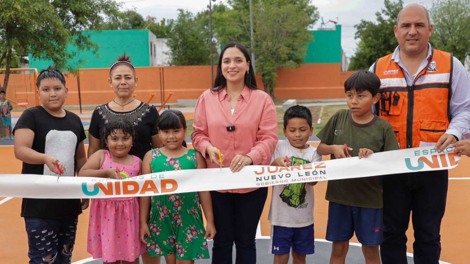 Juárez entrega nuevo Espacio de Unidad en Vistas de San Juan