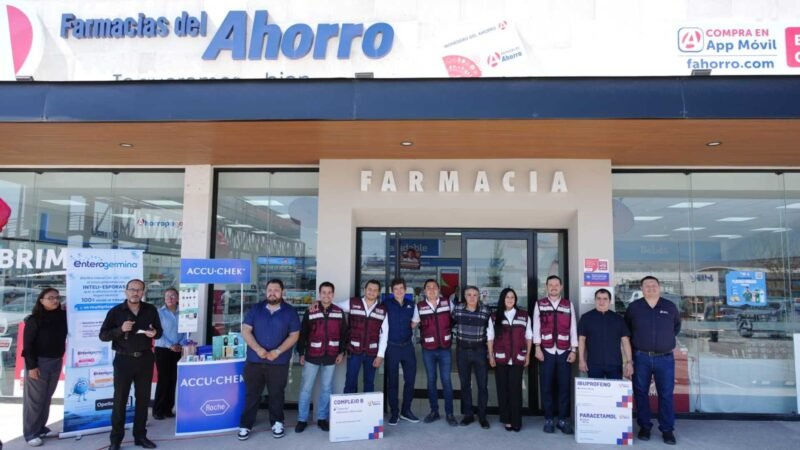 García inaugura segunda Farmacias del Ahorro