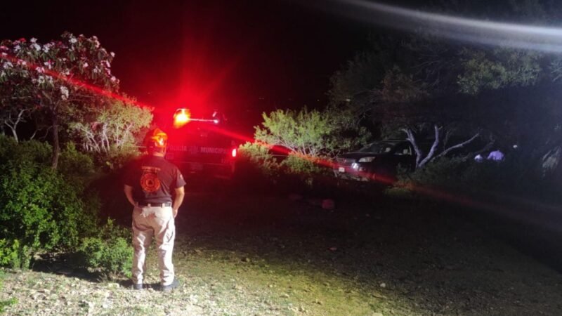 Rescatan cuerpo de joven ahogado en presa Cerro Prieto
