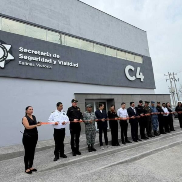 Inaugura Salinas Victoria nuevo C4