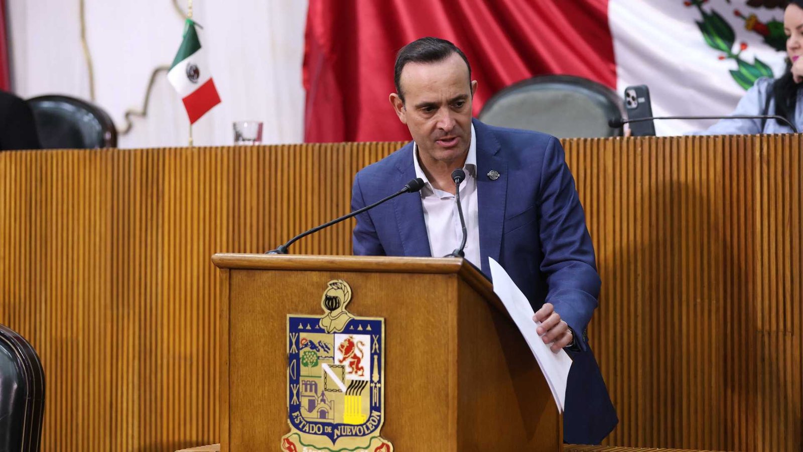 Analizan denunciar a Ulises Carlín por presunta usurpación de funciones