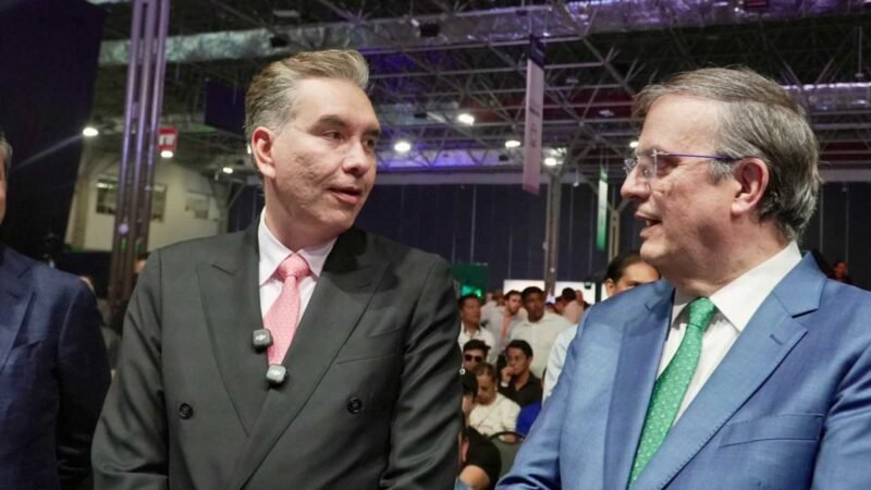 Acompaña Waldo a Marcelo Ebrard en InnovaFest
