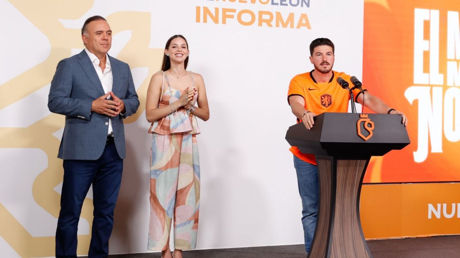 Samuel y Mariana anuncian a DPR IAN para el Fan Fest del Mundial