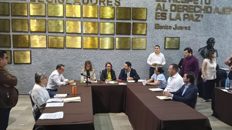 Aprueban investigar juicios políticos contra Samuel García