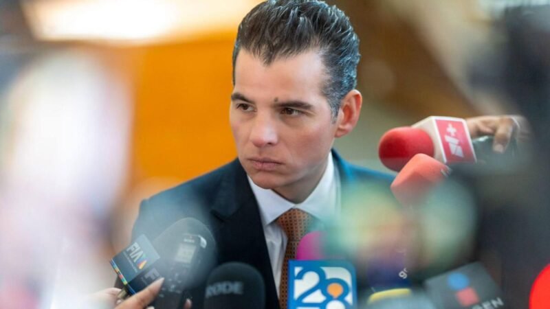 Atribuye Miguel crecimiento económico a giras internacionales de Samuel