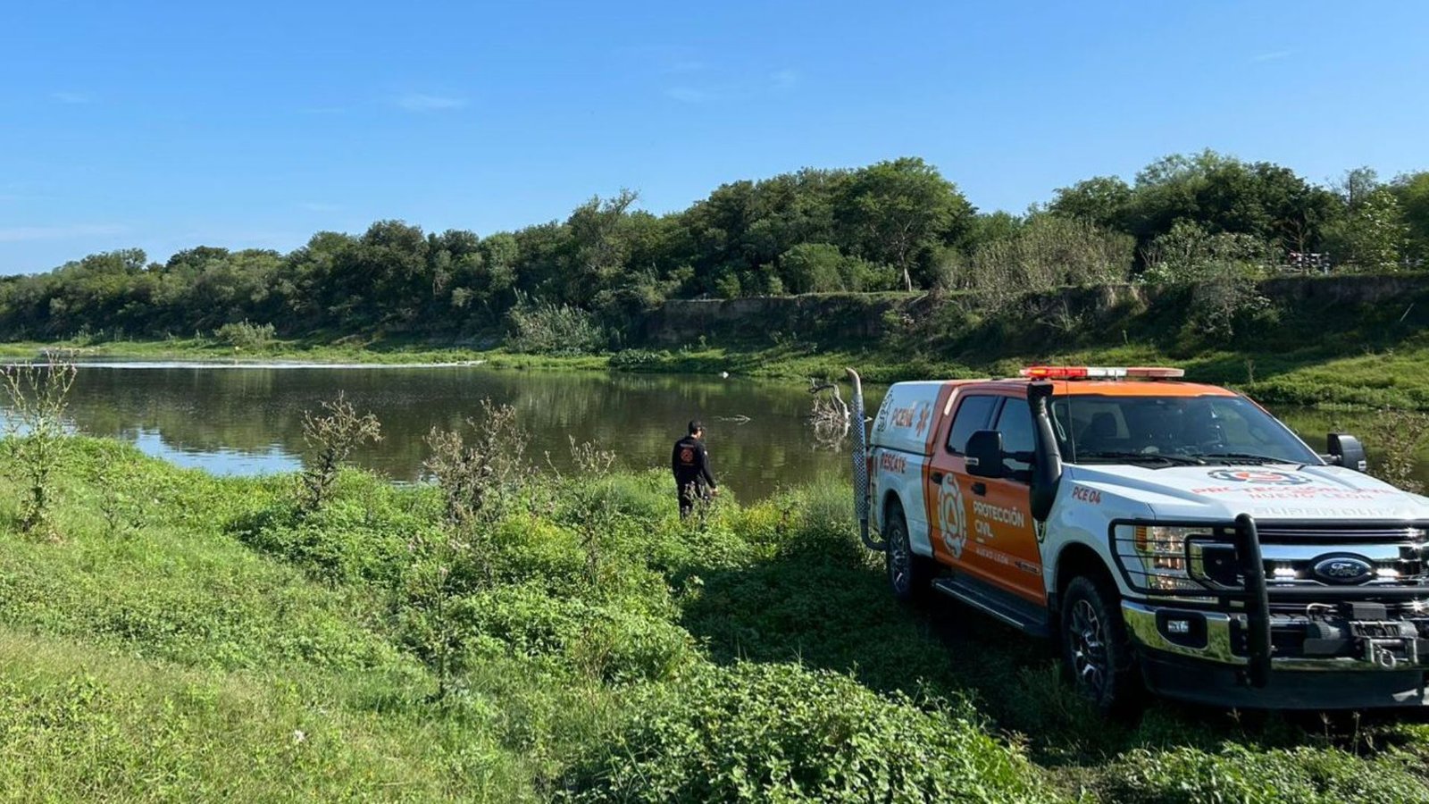 Localizan cuerpo de haitiano ahogado en el Río San Juan en Cadereyta