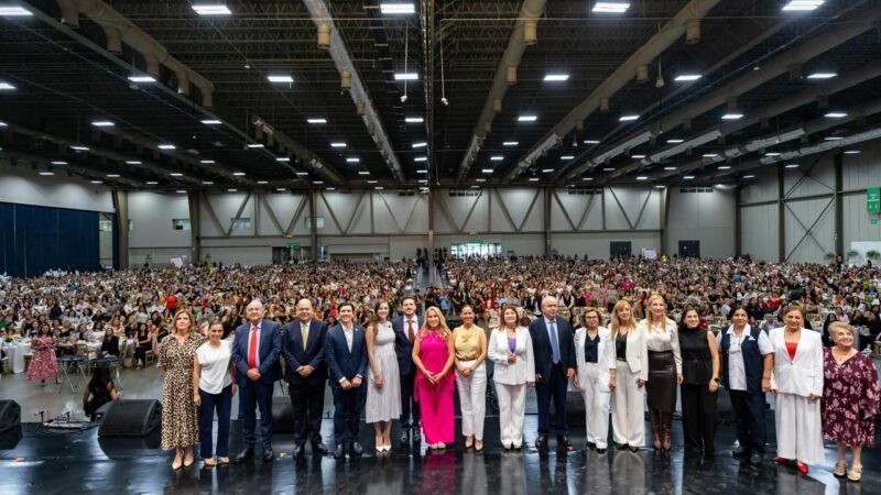 Prometen Samuel y Mariana más apoyos para madres trabajadoras de NL