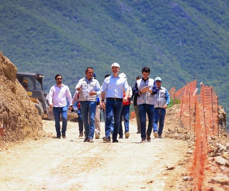 Avanza Monterrey conexión de avenida Acueducto