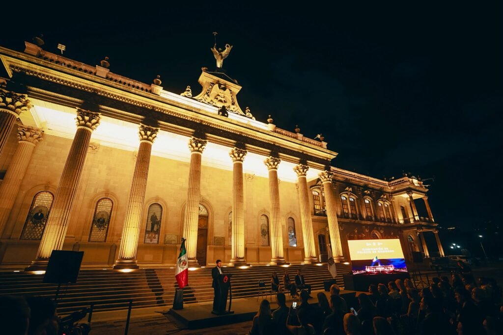 palaciodegobierno-nuevailuminación